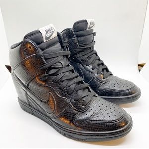 SUPER RARE Nike Women’s Dunk Sky High Wedge Sneakers 528899